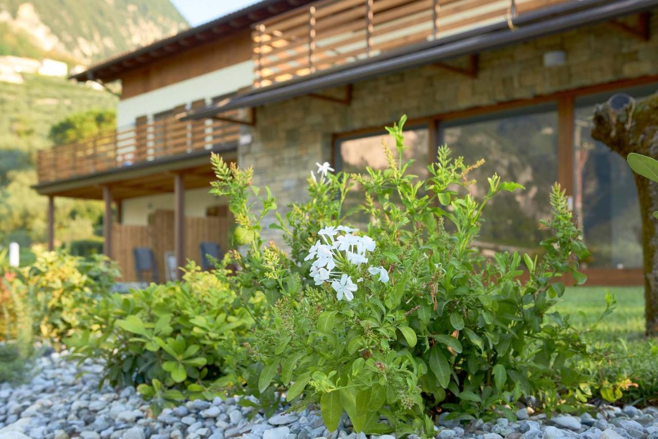 Agriturismo De Bas Riva del Garda Bagian luar foto