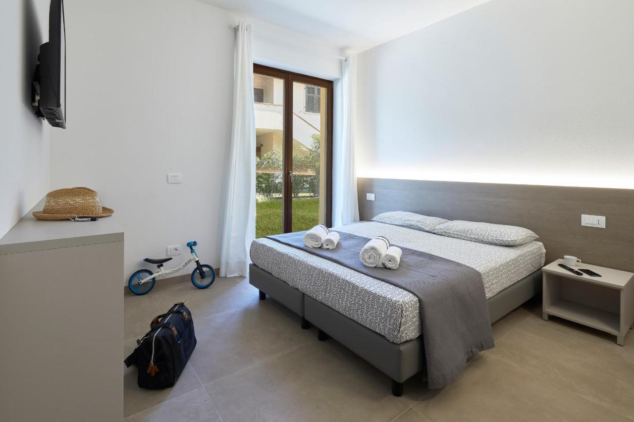 Agriturismo De Bas Riva del Garda Bagian luar foto