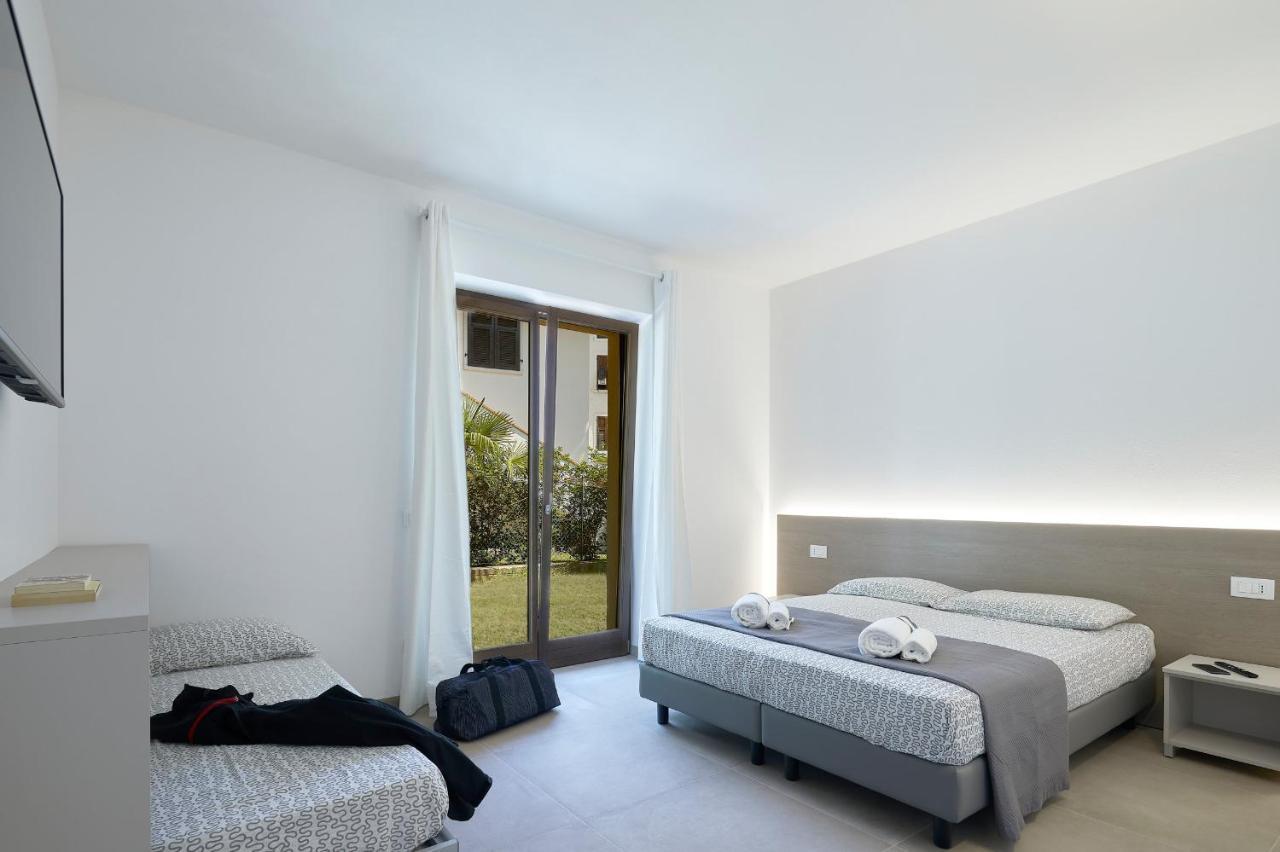 Agriturismo De Bas Riva del Garda Bagian luar foto